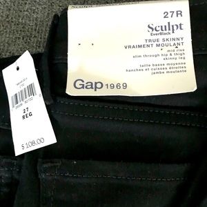 Gap Sculpt Black Jeans